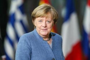 卸任多年、曾几乎从不评价外国领导人的默克尔开口了！她没骂特朗普，没给欧洲站台，却