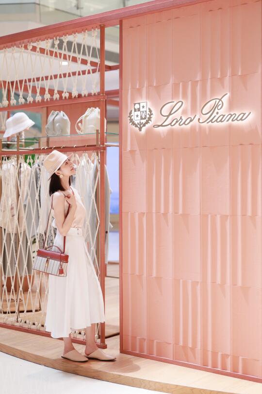 Loro Piana的度假感不就来了！！