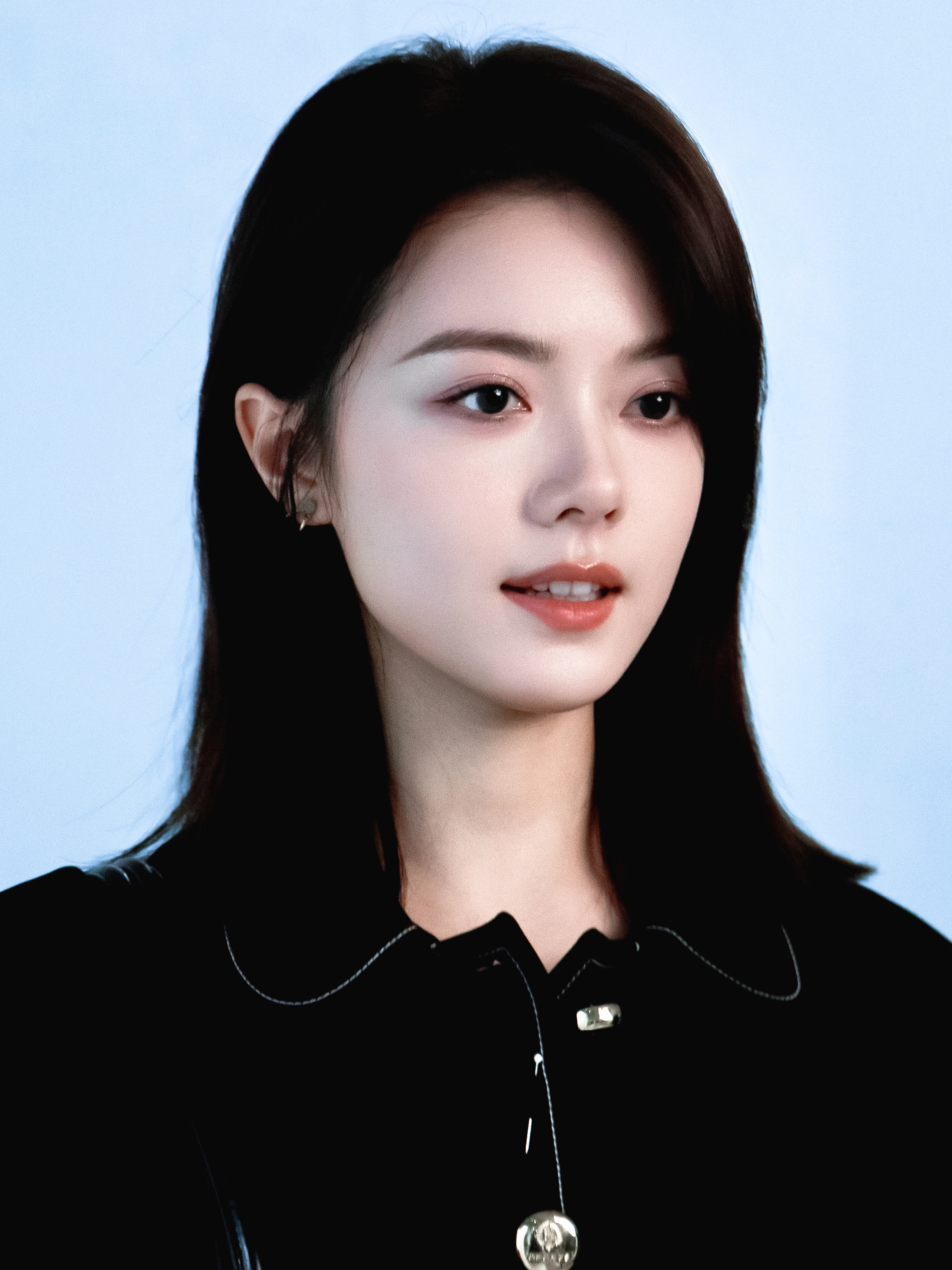 超级喜欢这张 如果我的同事是徐迟那么我做梦都会笑醒 ​​​