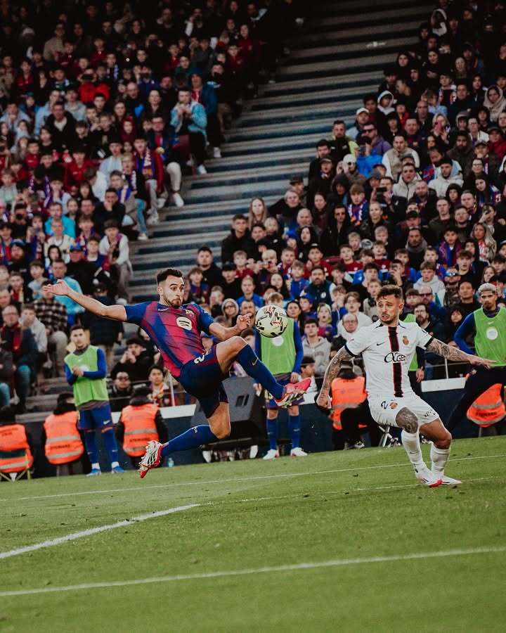 加泰电台：埃里克·加西亚在对阵马洛卡的比赛中差点模仿塞尔吉·罗贝托。巴萨巴萨vs