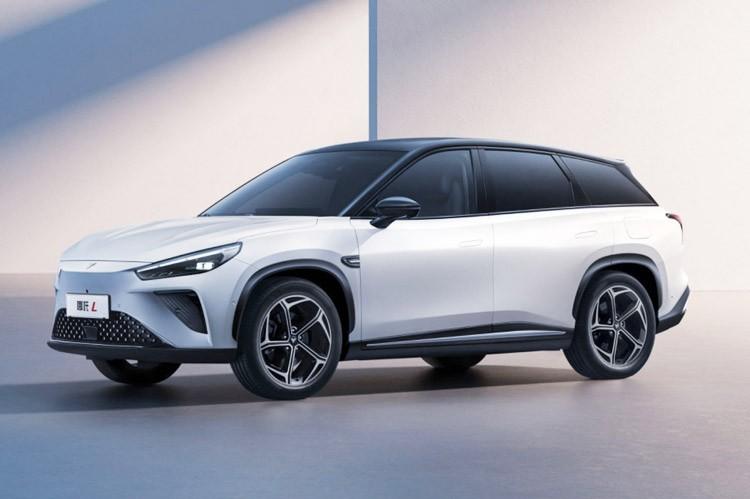 【哪吒L将于今日（4月22日）上市】哪吒L是哪吒基于山海2.0平台打造的中型SU