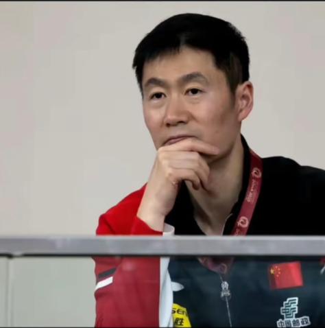 我感觉王励勤以后可能比老刘挨骂还多，因为他不会“装”：

多哈比赛的时候，老刘也