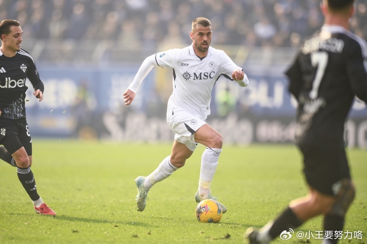 周三  意甲看法005  那不勒斯 VS 维罗纳那不勒斯是主场龙，维罗纳是客场虫