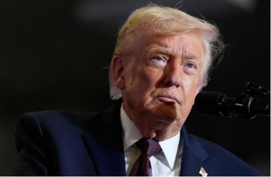 特朗普深陷中东乱局，八国联合反击伊朗决策，美媒曝光“中国-伊朗关系脆弱”，背后真