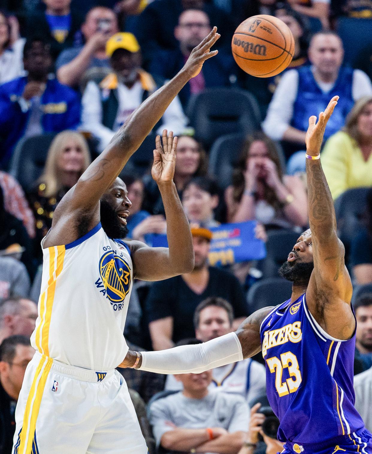 看了湖人119:103勇士的比赛，我感到异常揪心的3个原因：
1、詹姆斯也真的是