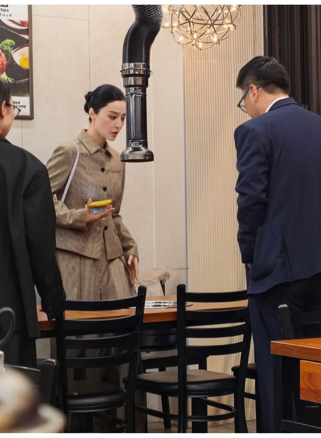 真真的美了半辈子。