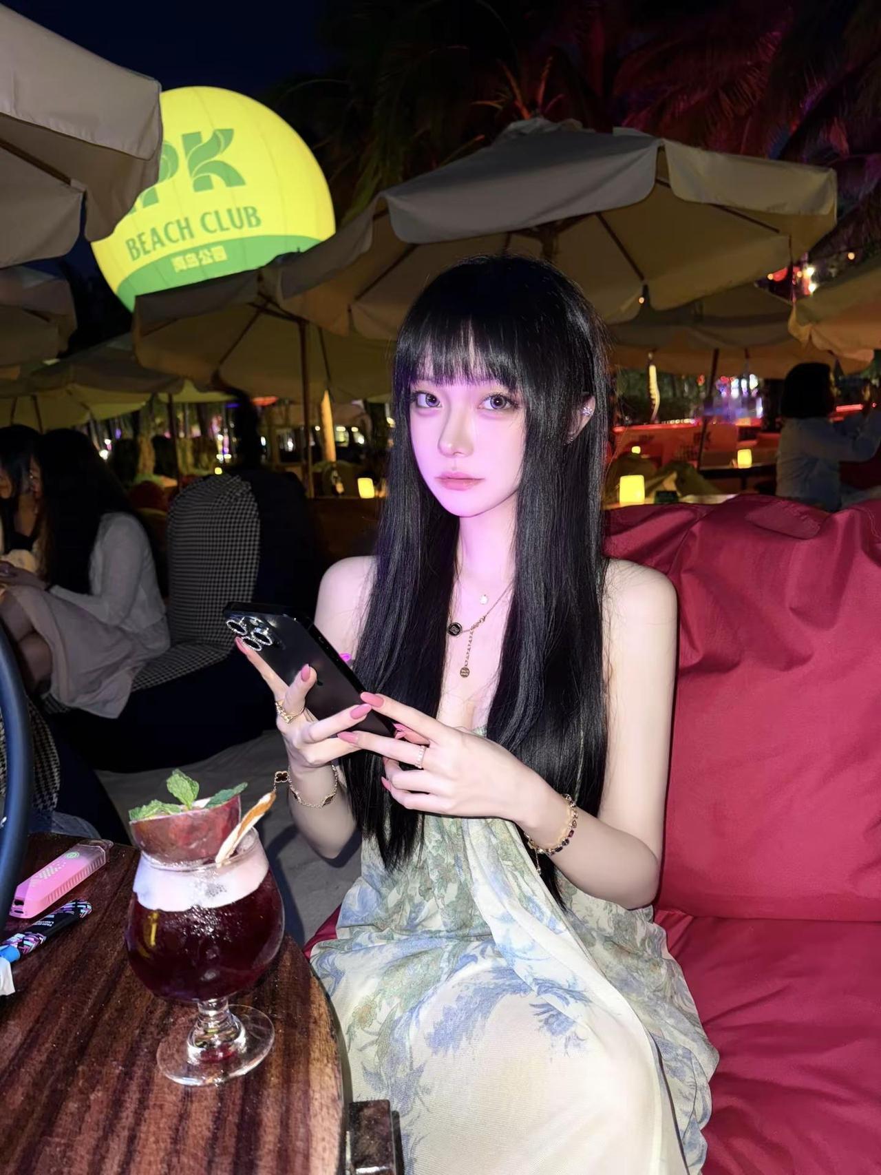 世界在崩塌 我们在相爱