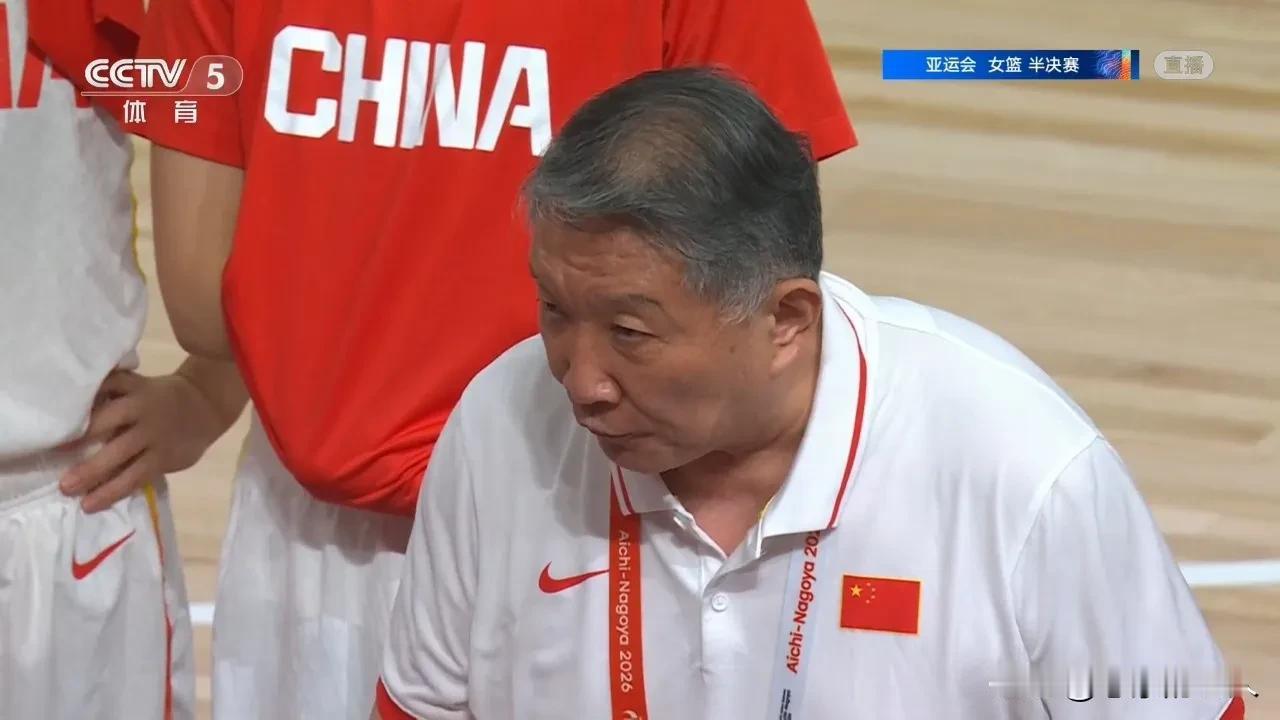 女篮亚运半决赛输韩国，我们万次三分投篮也成了最大笑话
当然这届日本亚运会，男女篮