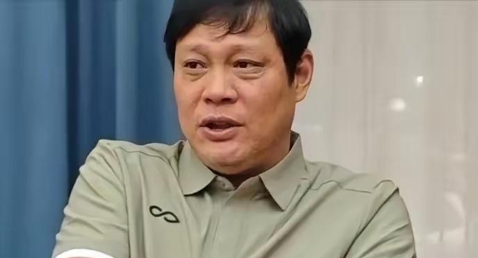 “你们懂个屁！”范大将军这一嗓子，真把国内青训圈的遮羞布扯下来了。近日董路带“东