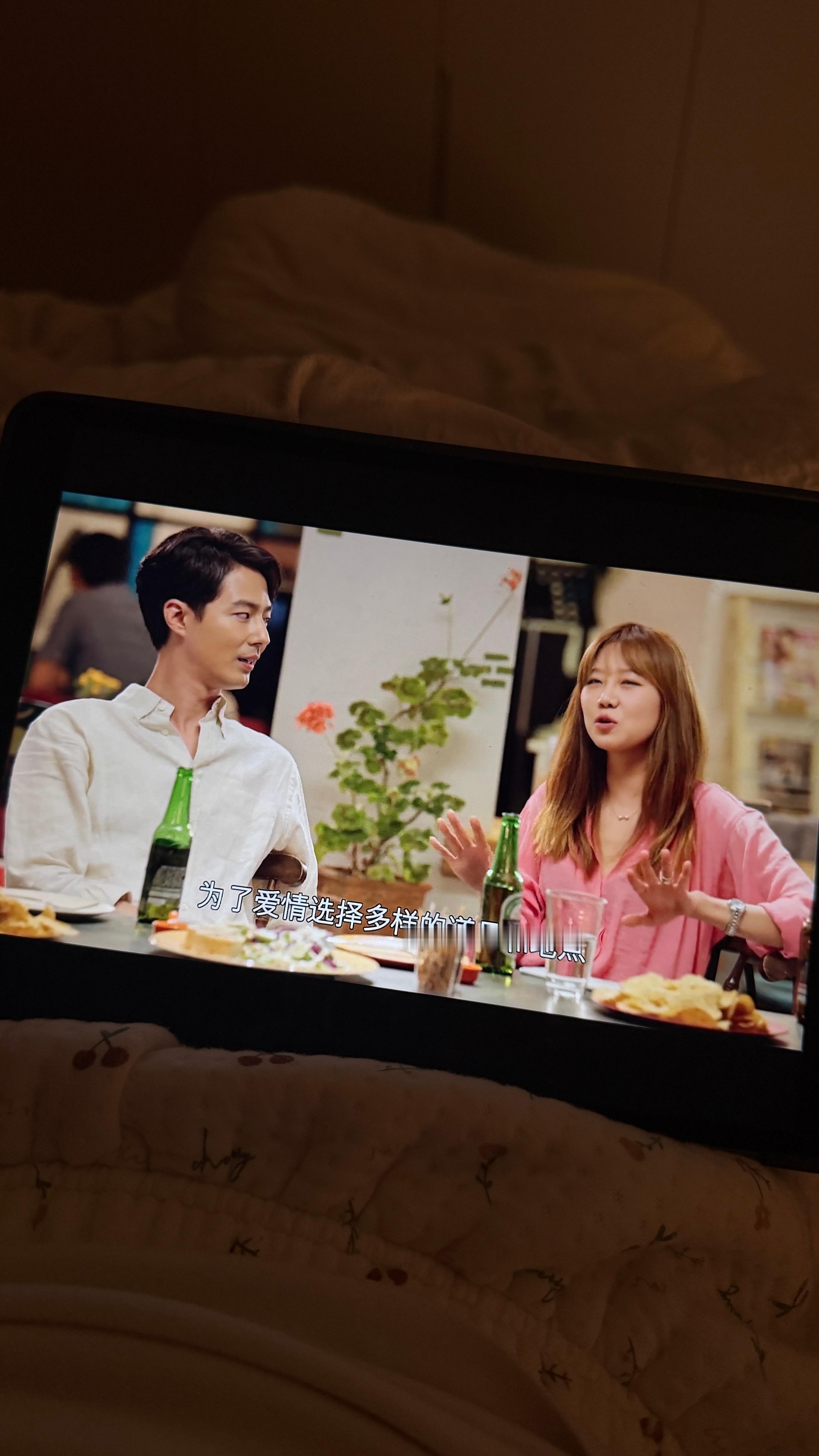 十几年过去了，张载烈还是我最喜欢的电视剧男主角。而且每次看没关系是爱情都会很期待