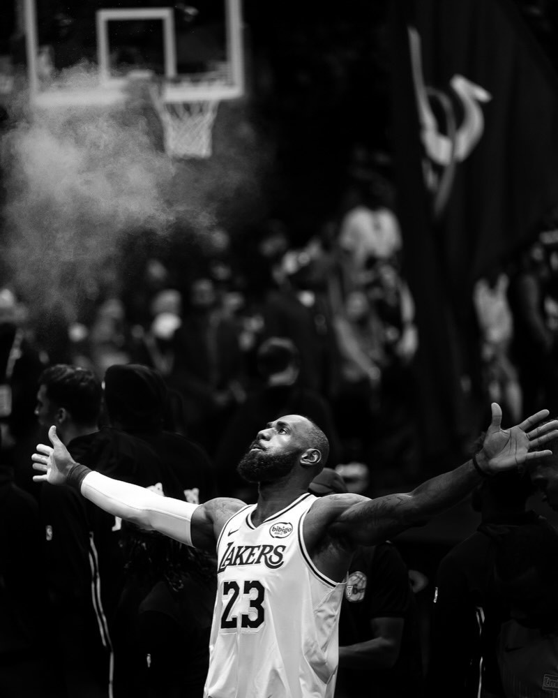 每天都要告诉自己，我可以。无论面对什么困难，都要有信心去克服。早安！早安心语