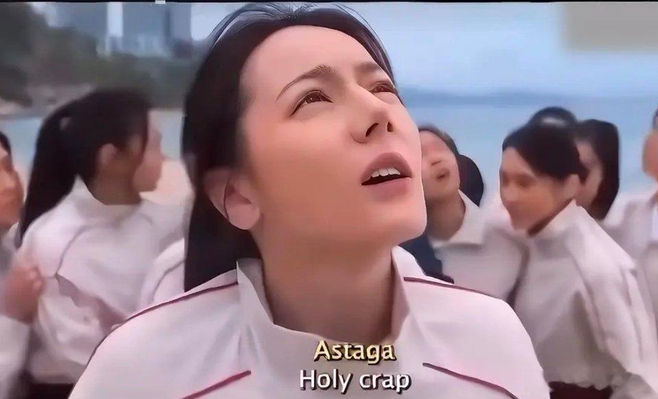迪丽热巴真的不适合大荧幕。。。融不进去的圈子别硬挤了