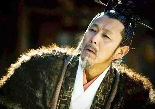 曹参，字敬伯，沛郡丰邑人，就是现在的江苏丰县。他是西汉初年的牛人，既是战场上的猛