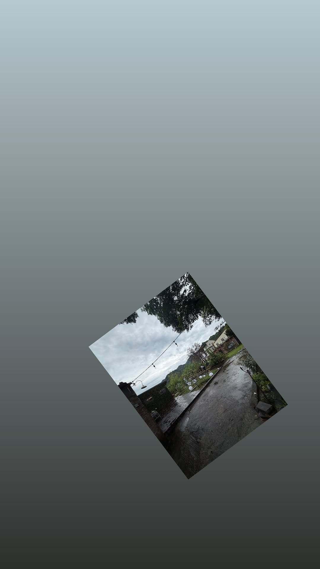 “CB百蓝_。260626利特 ins story更新： 