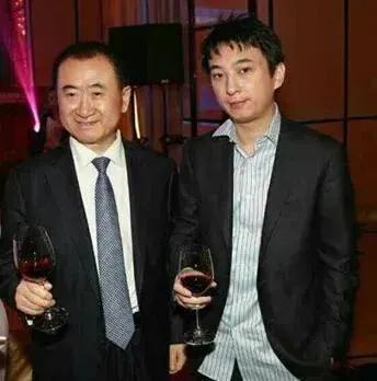 王思聪汪小菲商界网红一哥之争，正式打响，最后花落谁家？

近日，大S又凭一己之力
