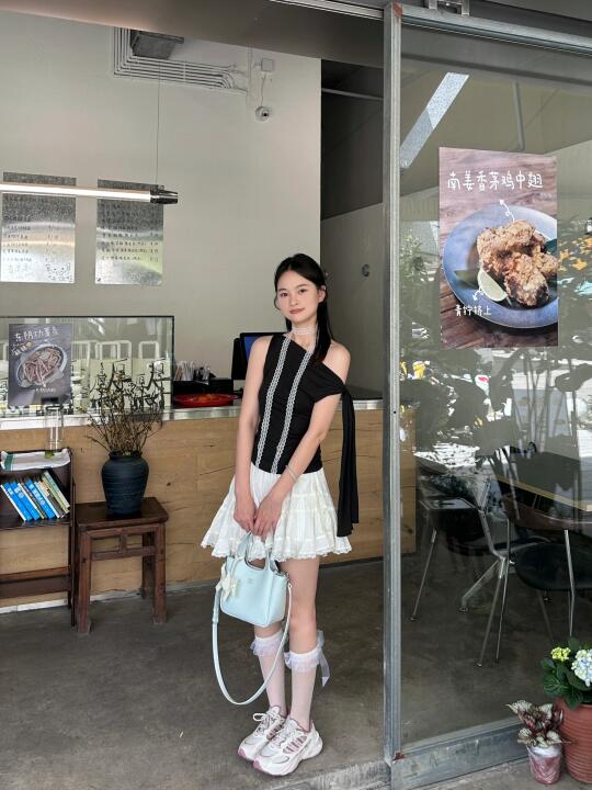 浅学一下妮式穿搭～