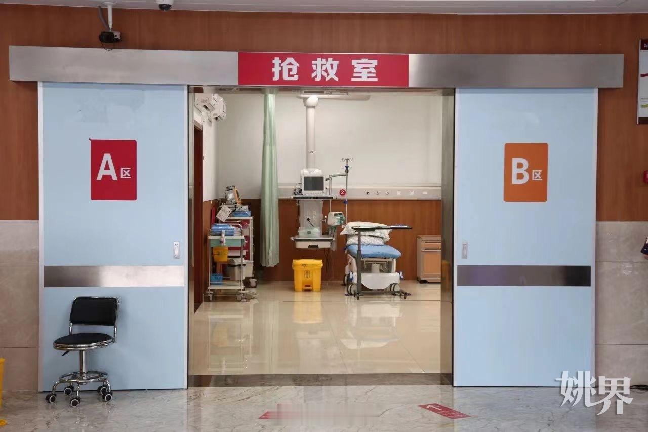 【“不仅要保命，还要保肾！”生死关头，余姚这家医院为患者实施微创手术 】近日，余