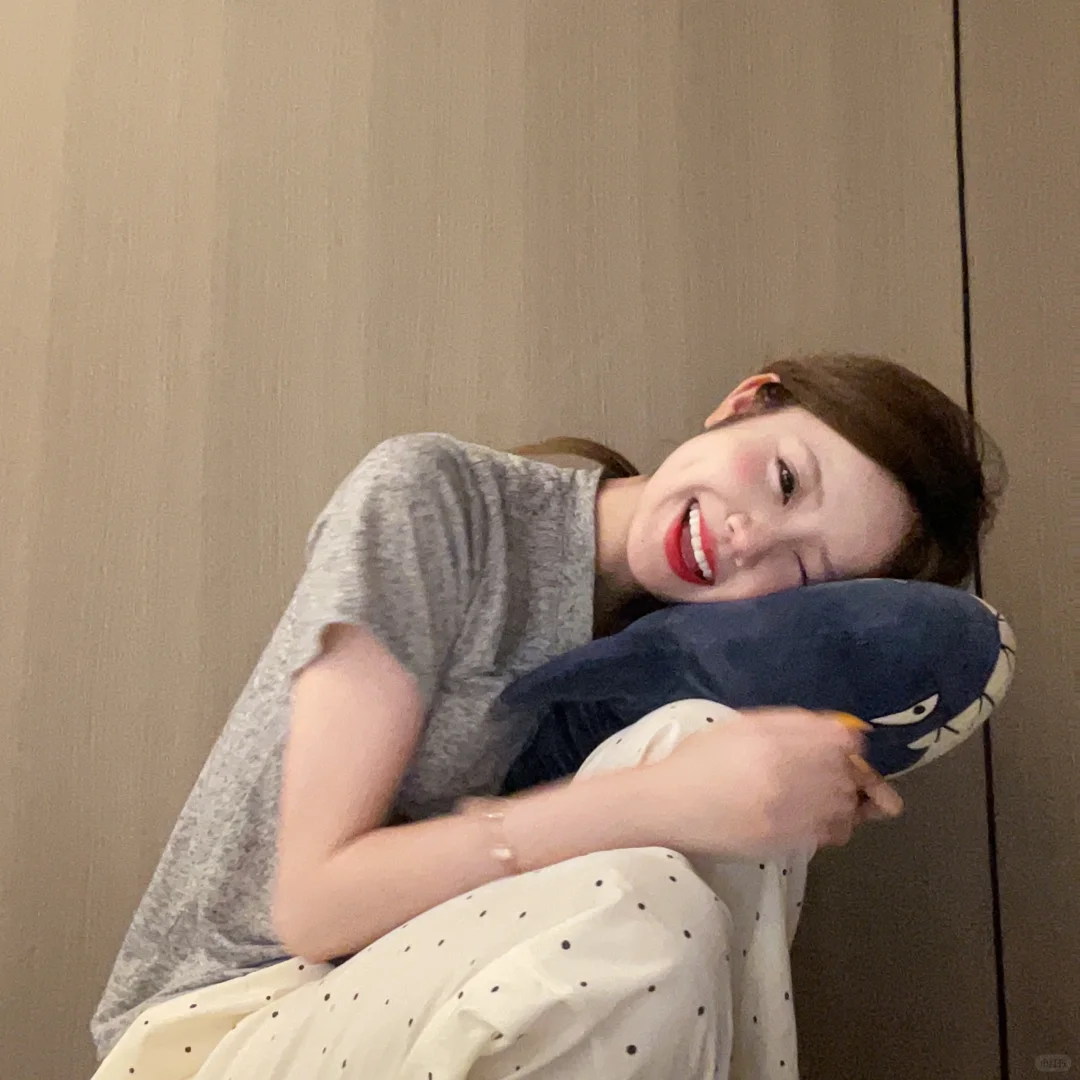 介绍一下我朋友 鲨雕