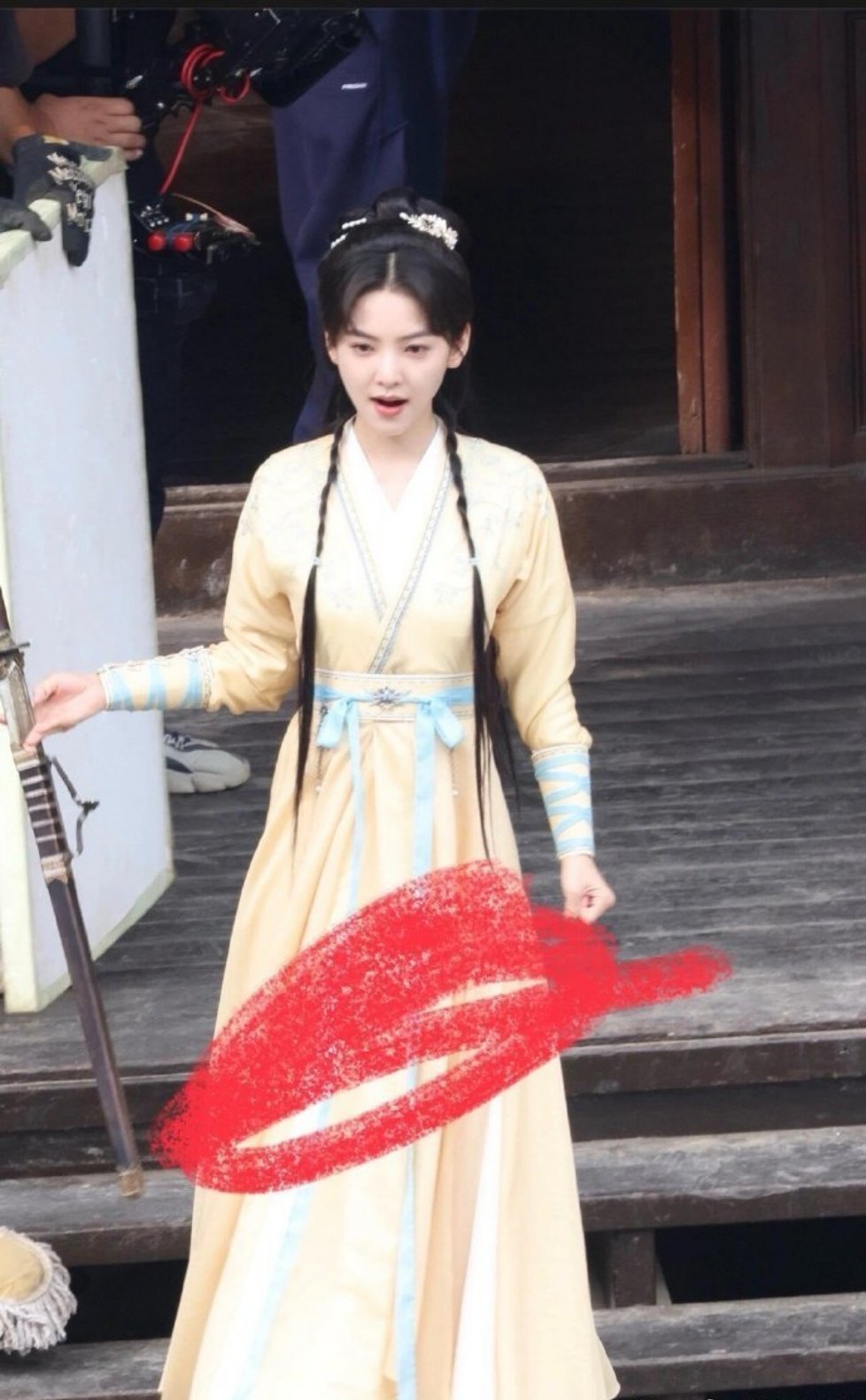 大家不觉得章若楠没有古人气质吗？ ​​​