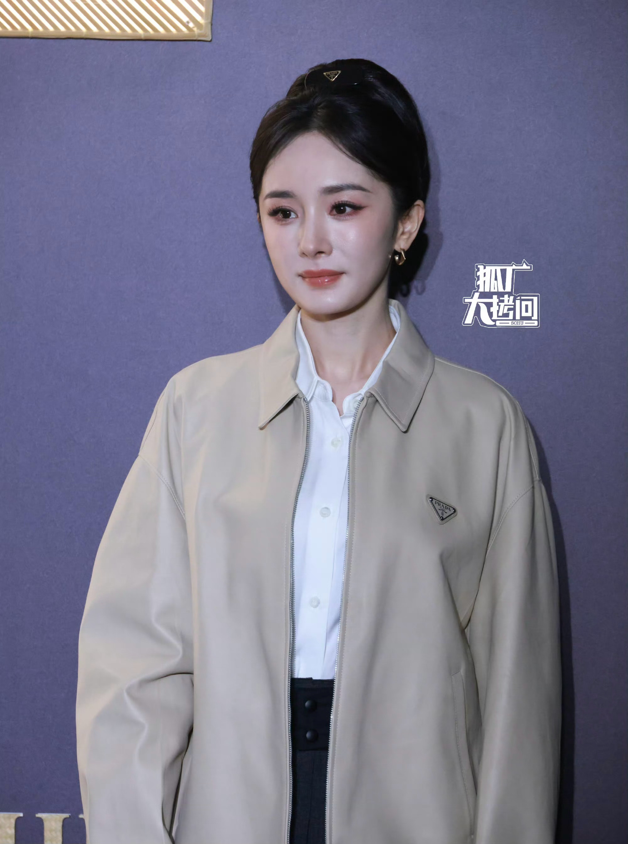 杨幂的脸咋了？