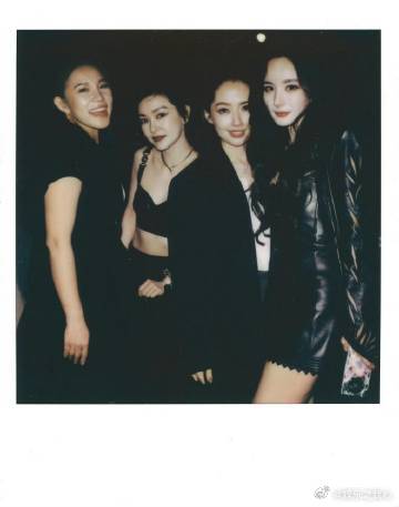 杨幂郭碧婷郭采洁给谢依霖的排面在娱乐圈这个看似繁华却又充满复杂的世界里，真挚的友