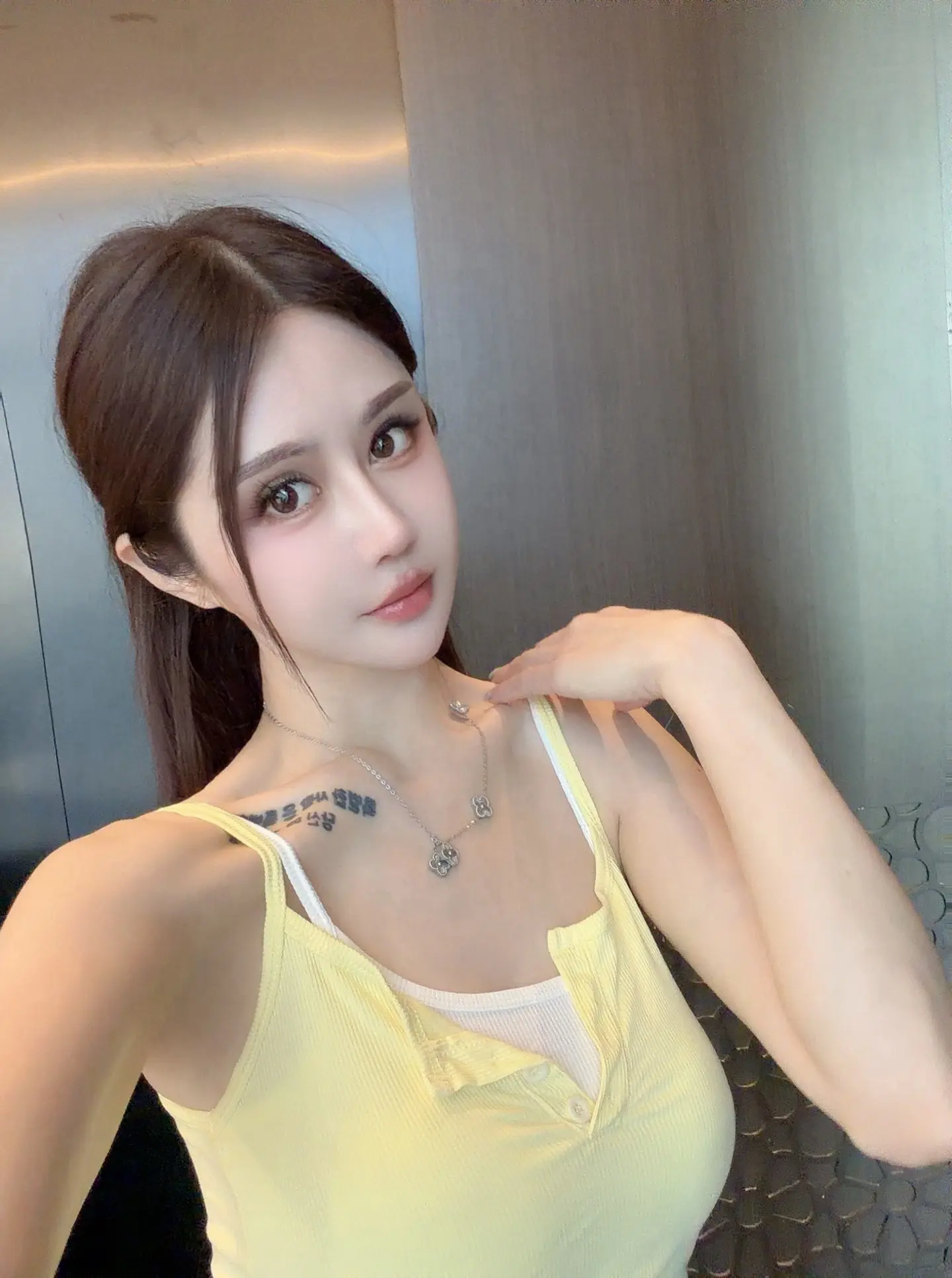 甜妹穿搭随意拍