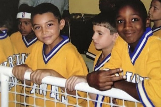 认识这俩小孩不?[doge] ​​​