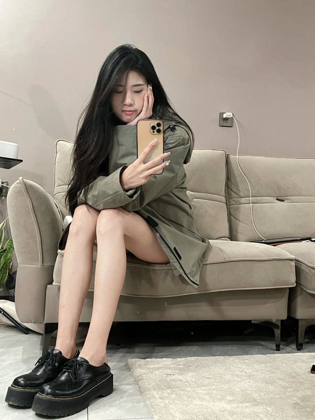 女生穿冲锋衣真的很酷！