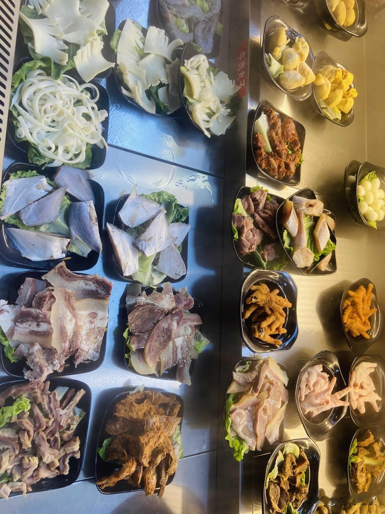 放假怎么少得了一顿火锅～

走，走，最近流行的510火锅吃起来～

麻辣鲜香的锅