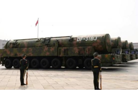 外媒：中蒙边境附近，中国部署100多枚东风31洲际导弹。

最近外媒跟着五角大楼