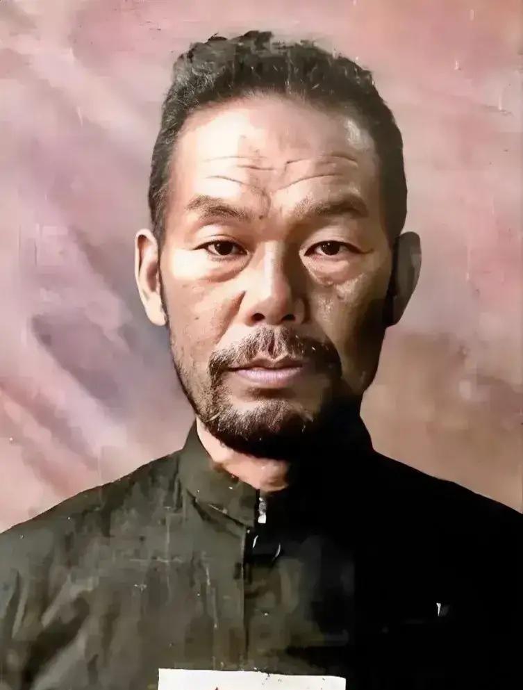 1959年，曾杀害赵尚志、赵一曼等人的日本战犯田井久二郎，被特赦后回国。在旅顺战