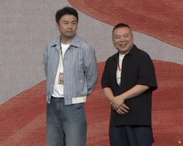 谁懂《长安的荔枝》里李善德和郑平安这对郎舅啊！一个拼命想把另一个拉回正轨，另一个