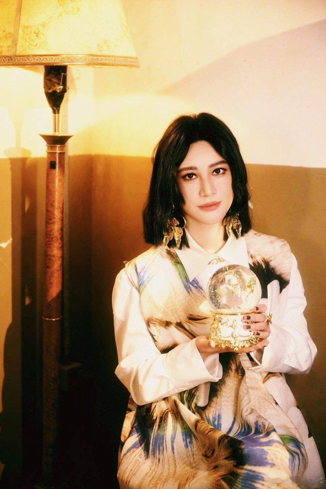 尚雯婕说蒋敦豪私下憨憨的 原来舞台上拽酷开麦的蒋敦豪，私下是被尚雯婕认证的憨憨！