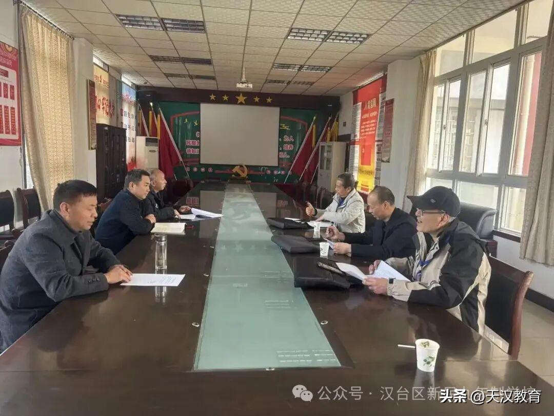 陕西教育督导3月9日，汉台区新民九年制学校迎接铺镇责任区督学专项督导检查，学校领