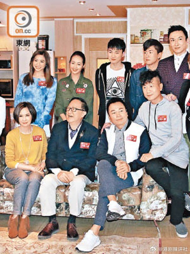 戲劇大師鍾景輝今早（3日）在睡夢中離世，曾與他合作《愛．回家之八時入席》、《大太