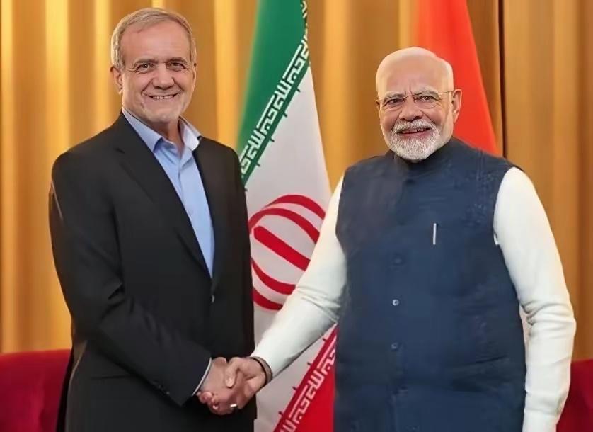 世界很魔幻
​去年5.7印巴空战后，伊朗第一个屁颠屁颠地跑到印度，两国签订了一个