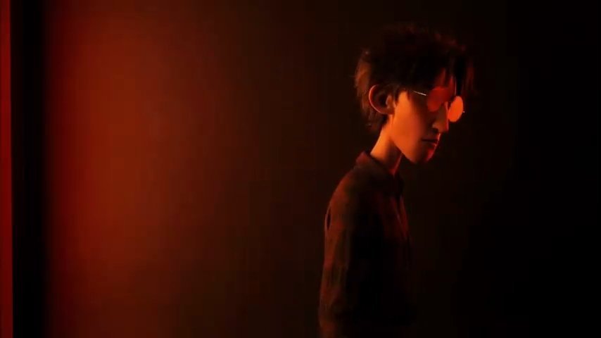 赛博年兽拯救除夕加班人 被赛博年兽狠狠治愈了！除夕加班再忙，也得被它强行拽回家团