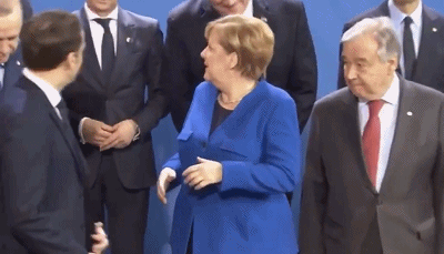 两场战争，一副嘴脸：欧洲紧跟美国却成了最大输家。
 
俄乌战争，欧洲领导人摆出强