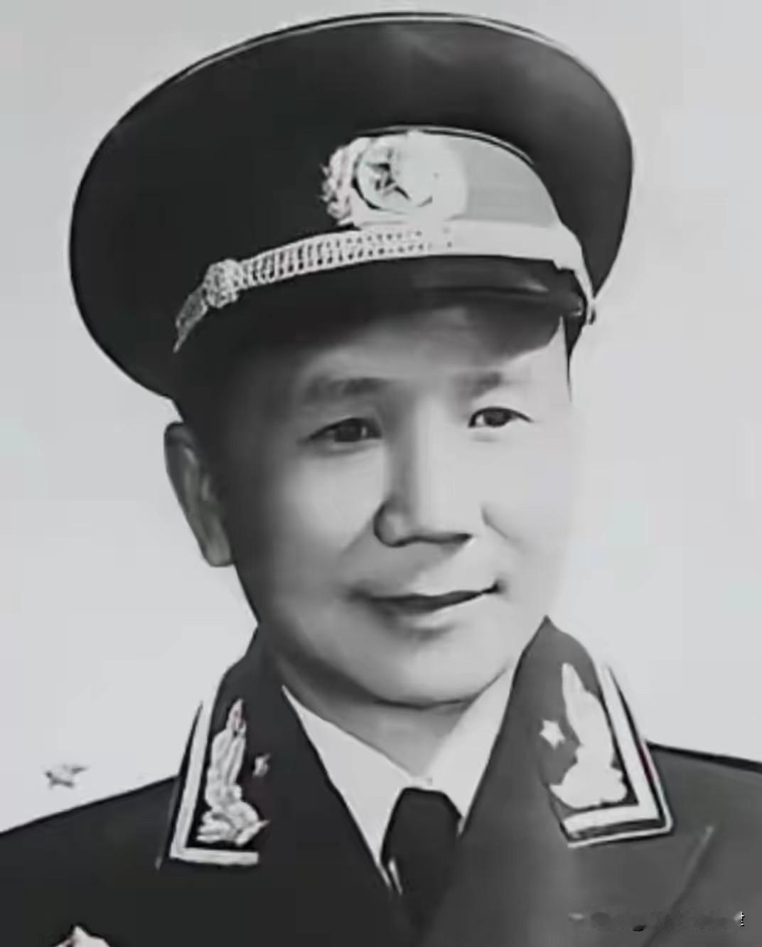 1936年国军营长率部起义，自认授衔顶天大校，1955年名单公布当场愣住
 
1