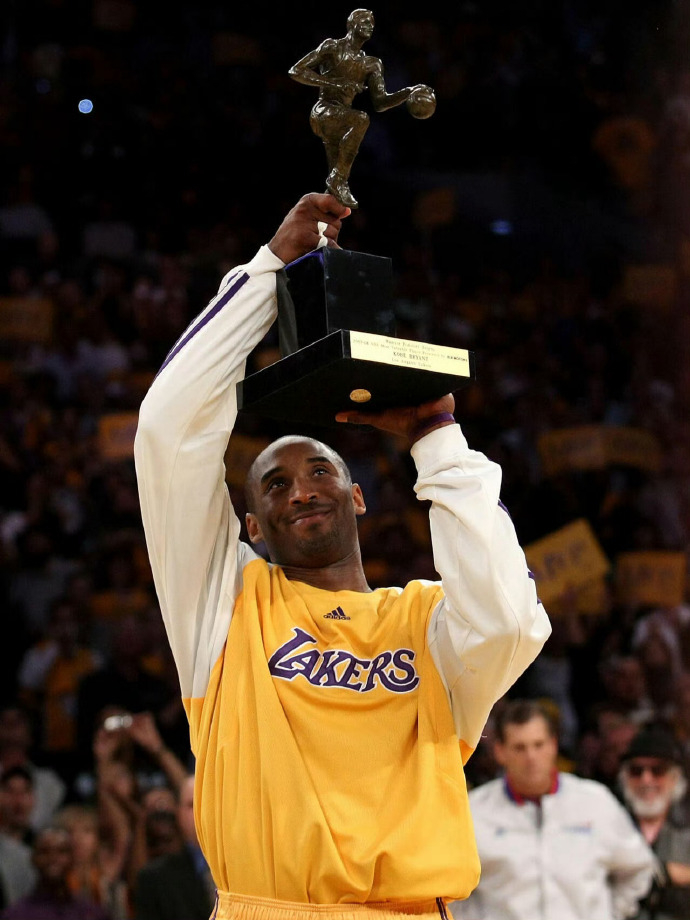 【Mamba Forever. 科比当选MVP18周年】十八载岁月流转，传奇从未