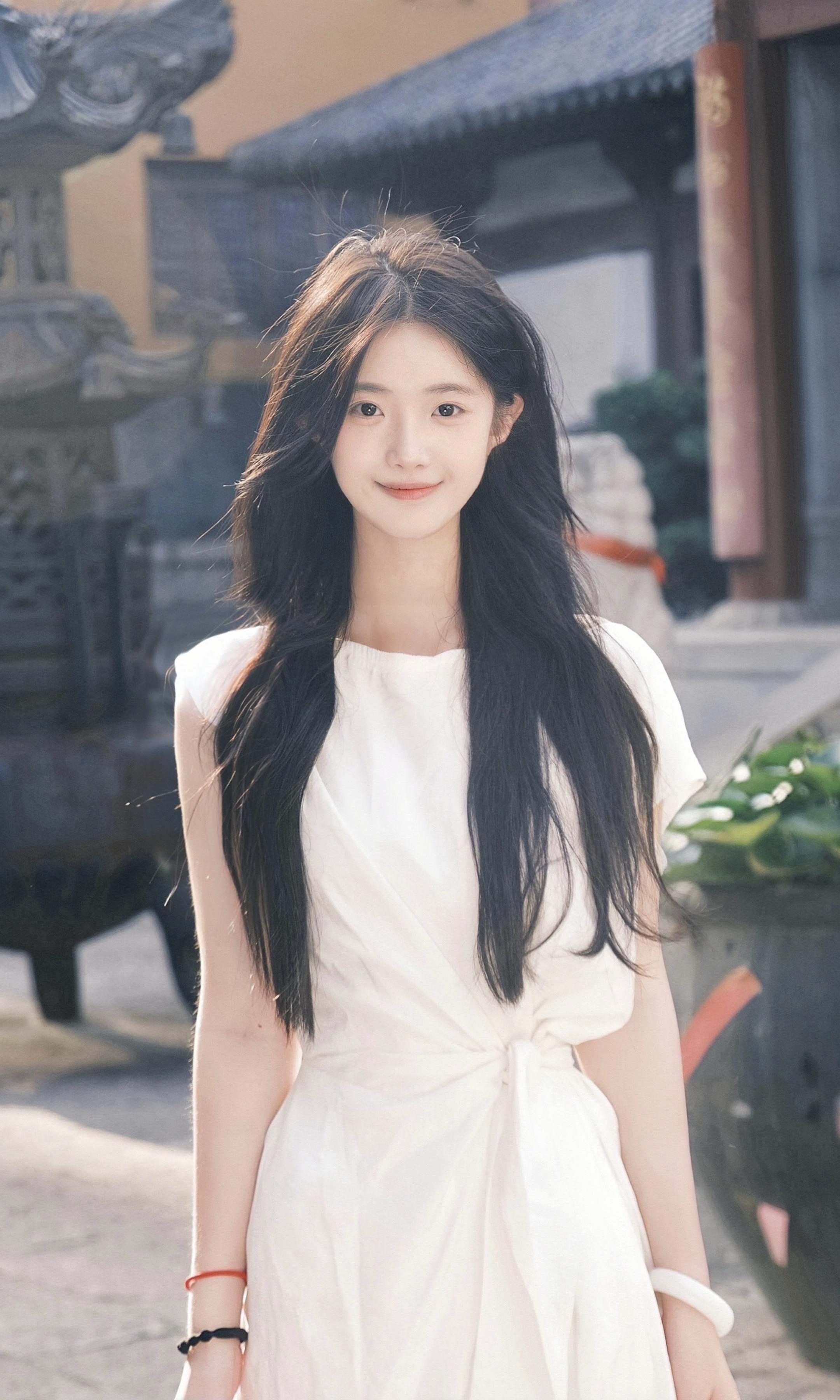 2025 这一年接近尾声了 管他是现在或未来 我陪着你走 亲爱的老己 ...