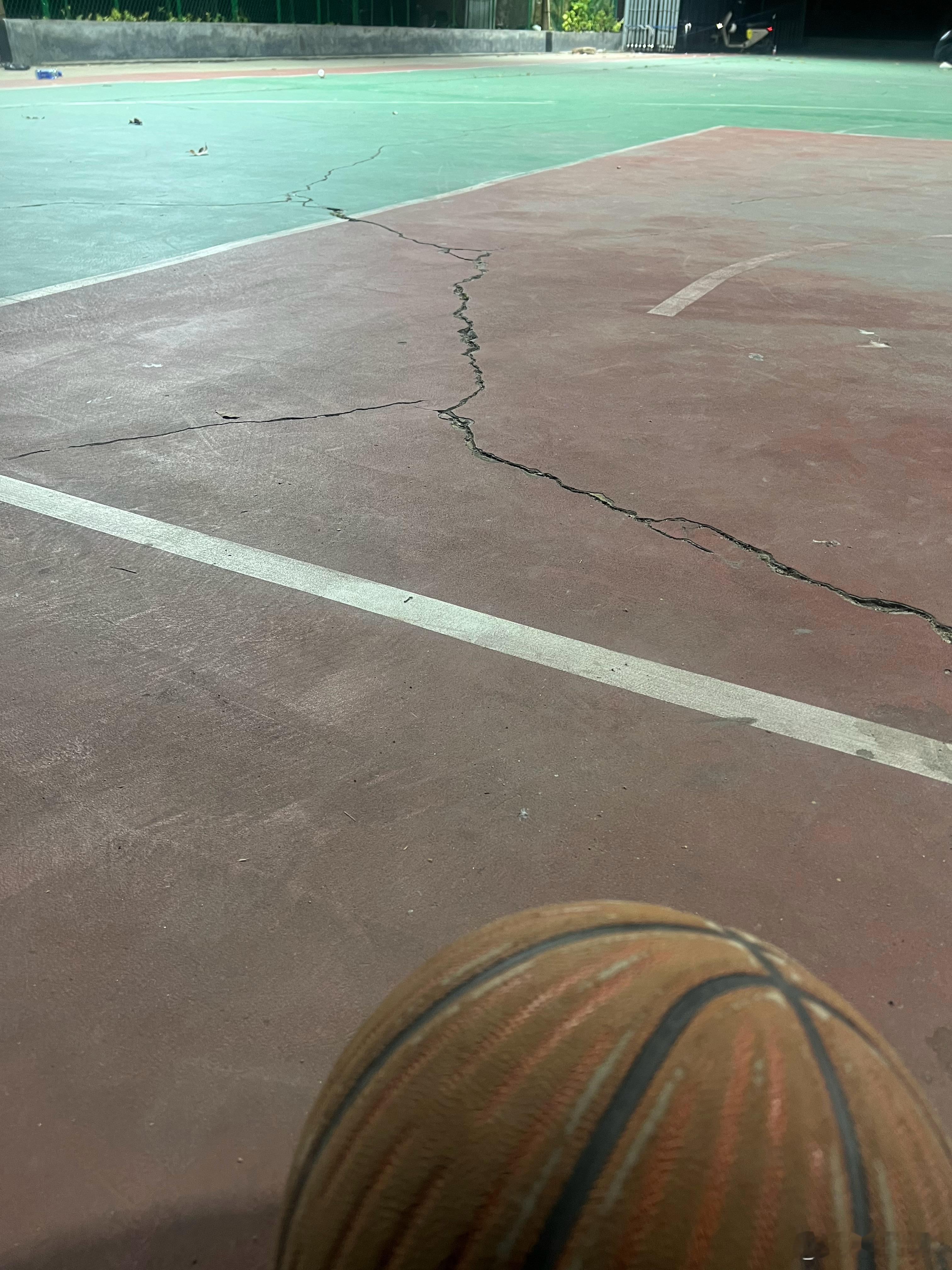 还记得上一次打球是什么时侯吗 