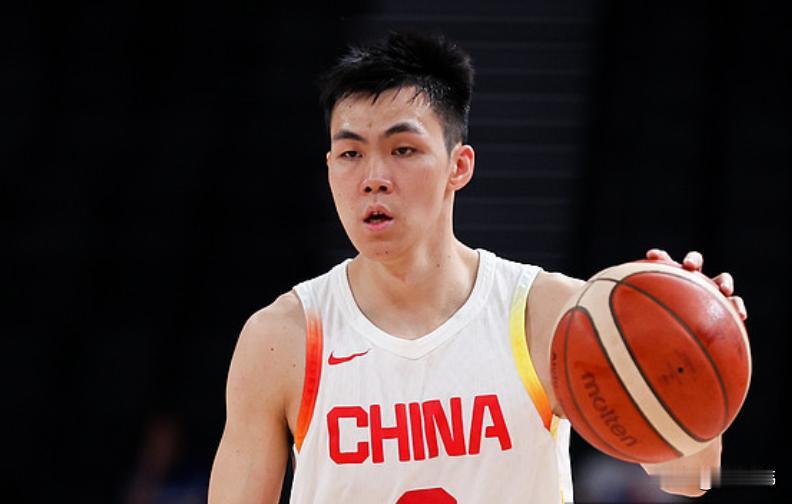 王仕鹏谈庞峥麟：

“我觉得，大家还是要多给庞峥麟一些鼓励，而不是诋毁。因为在国