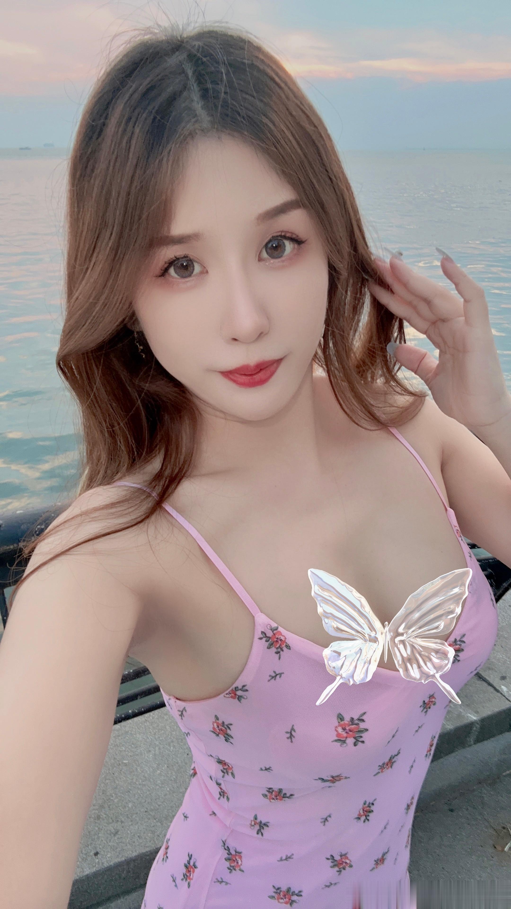 别感觉了 就是为了追你发的 #宅男女神# #女神#  ​​​