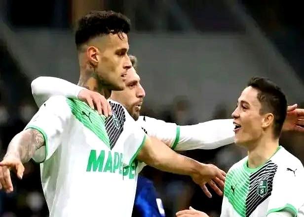 一场意大利对摩尔多瓦的比赛，看似普通，却可能隐藏着球队未来的关键转折。

加图索