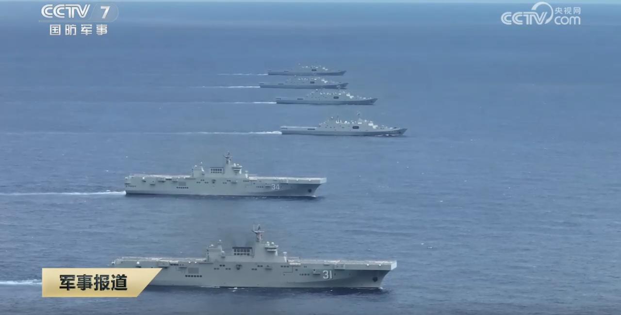 官宣服役   八一节当天  湖北舰 正式服役舷号“34”
      今天，湖北