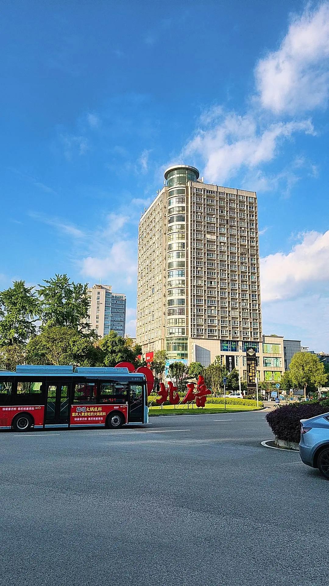 重庆后花园，宜居之城！重庆宜居之城网红街景