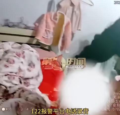 “悲剧还是发生了！”近日，安徽芜湖，一对夫妻由于天气太冷，便在家中烧炭取暖，没过