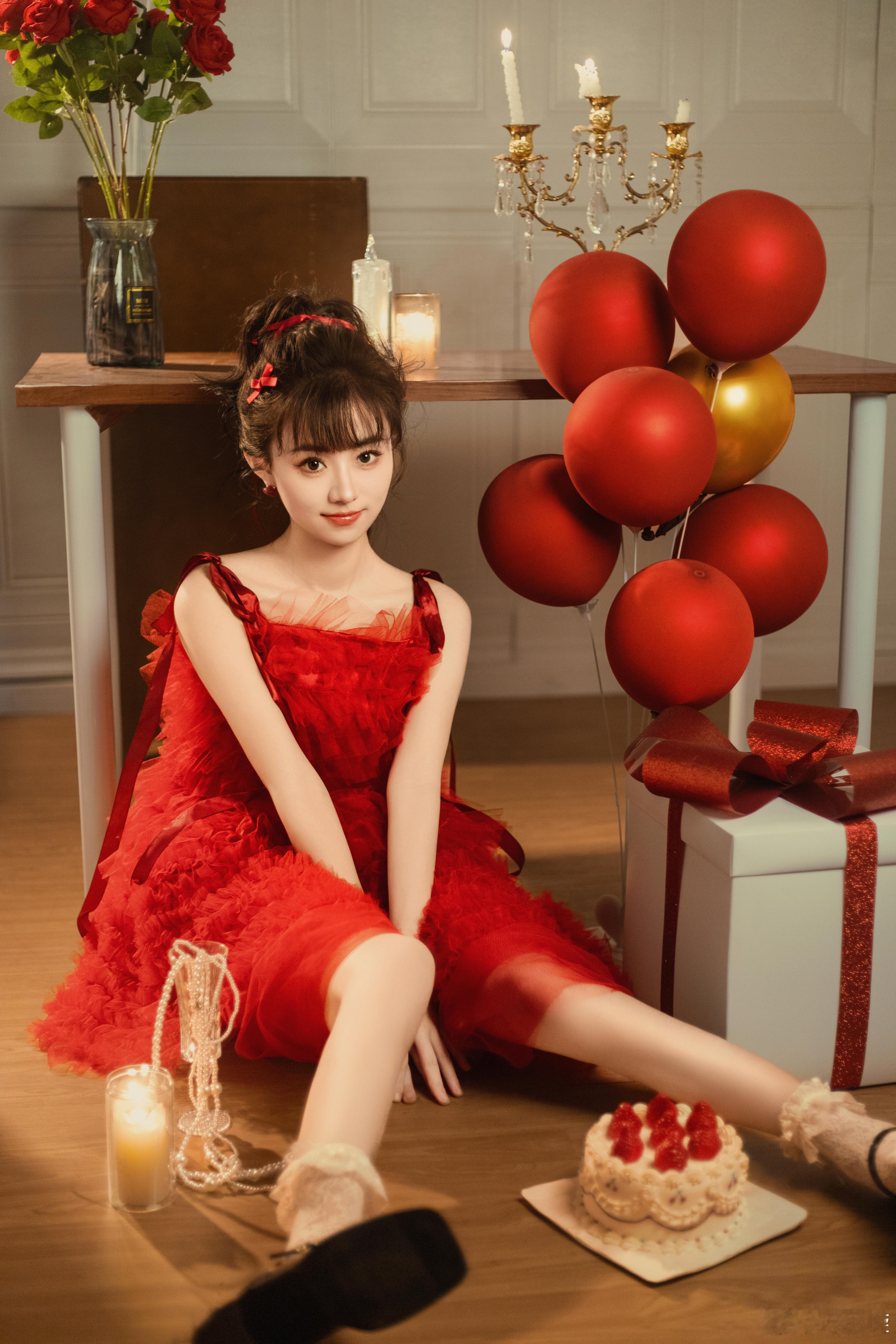 吃糖不吃苦，你的小公主。#新年快乐##晒晒你的新年第一拍#  ​​​