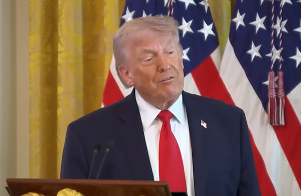 #美式双标钱该怎么花#【鲁比奥指责伊朗不把钱用于民生，特朗普：美国的钱要优先用来